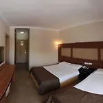 Отель Club Munamar 4*