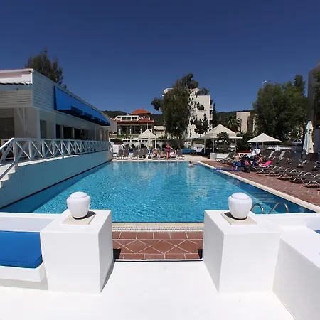 Szálloda Club Munamar 4*