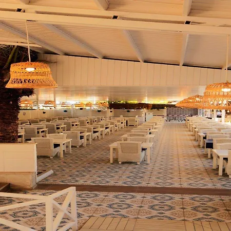 מלון Club Munamar
