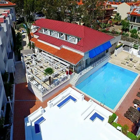 מלון Club Munamar מרמריס