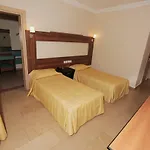 Club Munamar Hotel 4*
