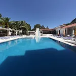 Hotel Club Munamar 4*